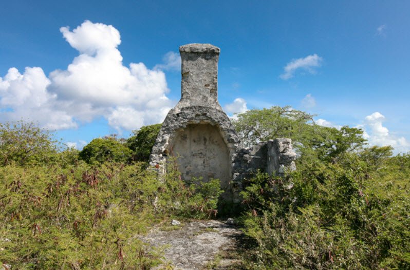 Watling’s Castle Ruins, San Salvador, Bahamas